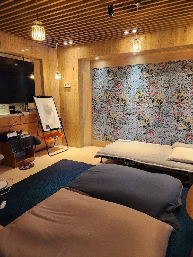 Фото Acube Hotel