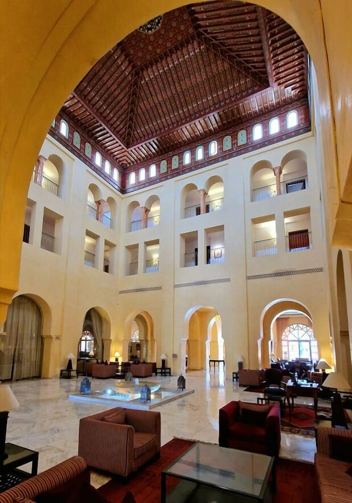 Фото Alhambra Thalasso Hotel