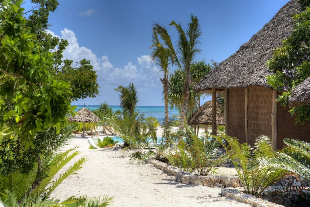 Фото Mwezi Boutique Resort