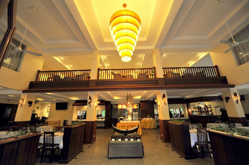 Фото City River Hotel