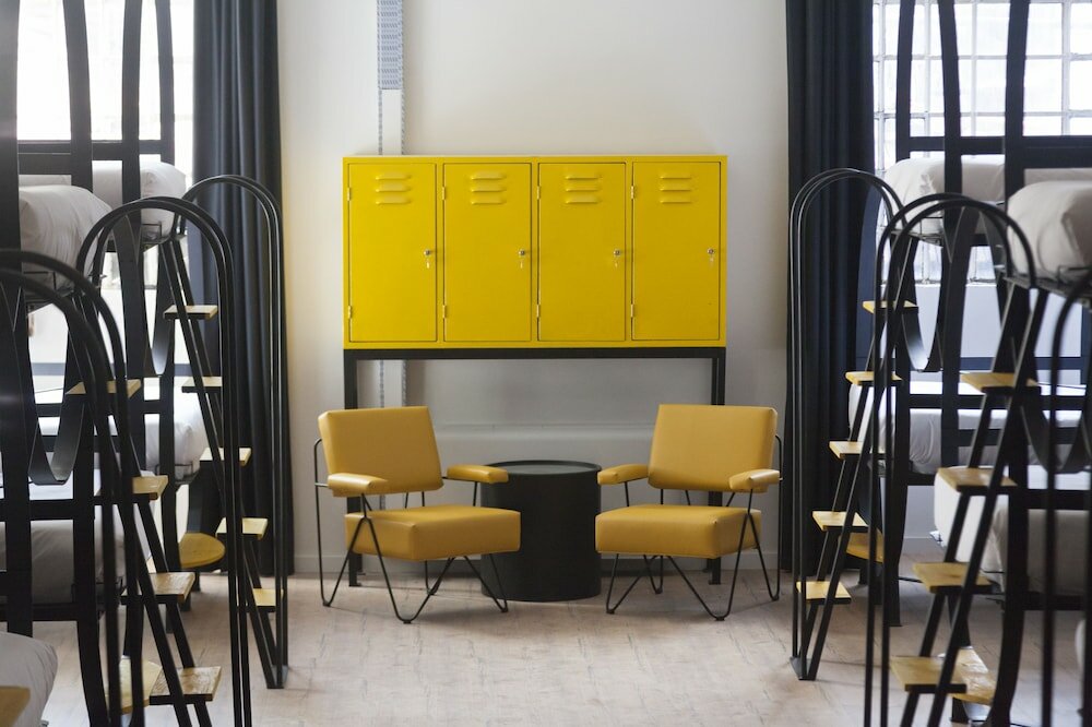 Фото The House of Sandeman Hostel & Suites