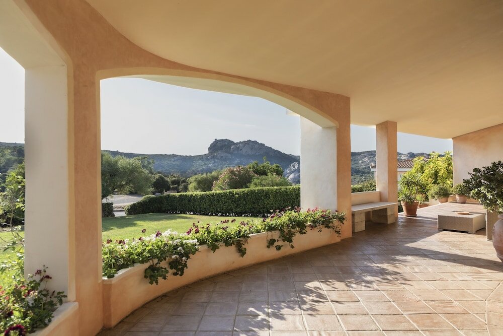 Фото Hotel Micalosu