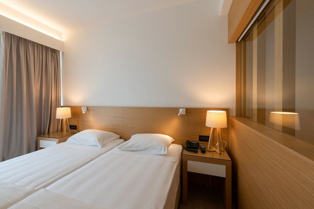 Фото Pharae Palace Hotel