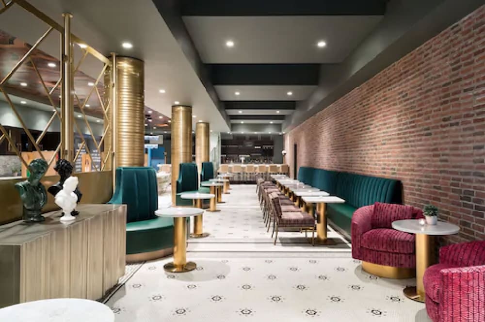 Фото Tryp by Wyndham Newark Downtown