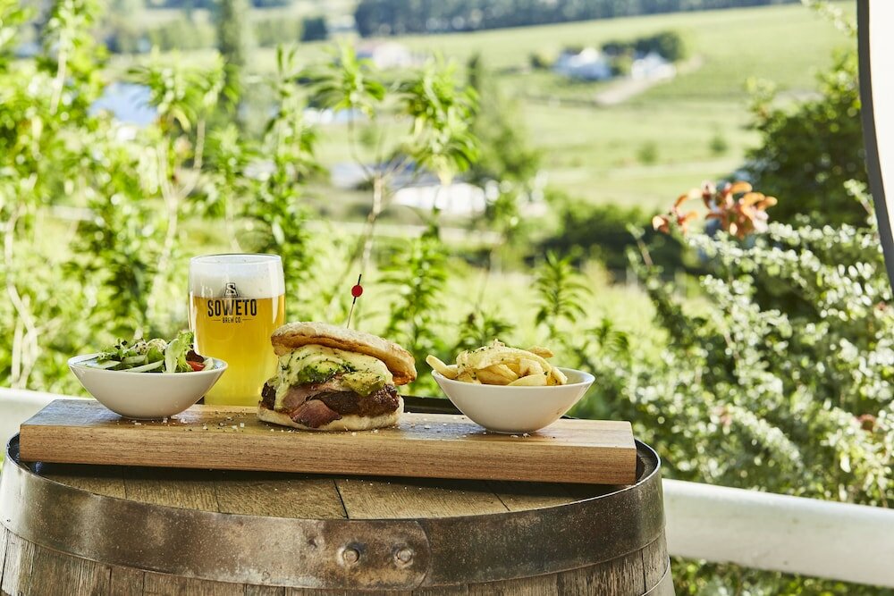 Фото The Devon Valley Hotel