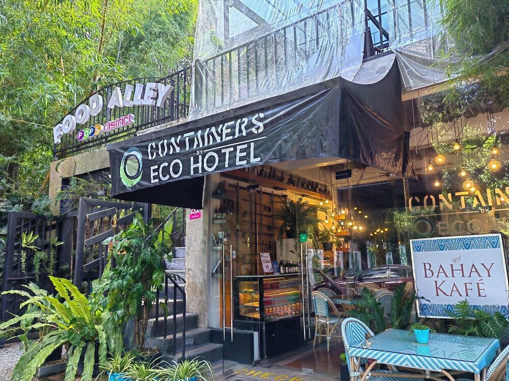Hotel Containers by Eco Hotel Tagaytay, Tagaytay, photo
