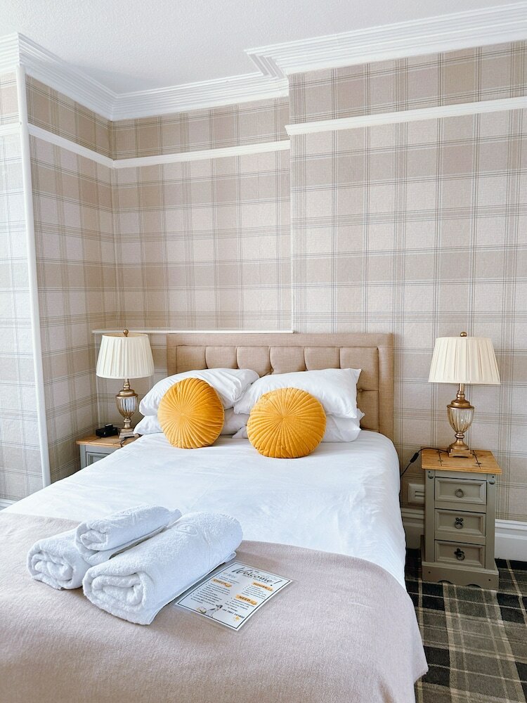 Фото Rayrigg Villa Guest House