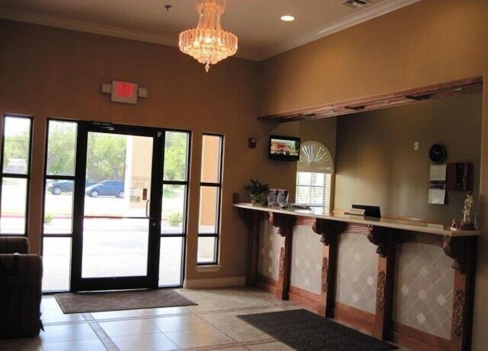 Фото Texas Inn Weslaco