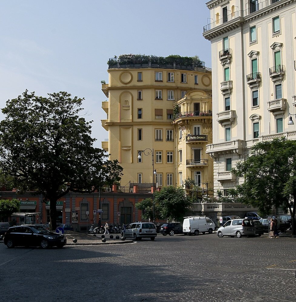 Фото Pinto Storey Hotel