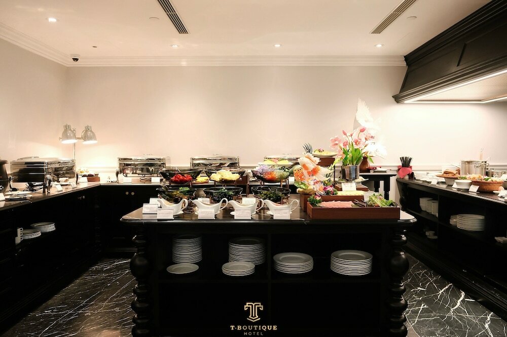 Фото T Boutique Hotel