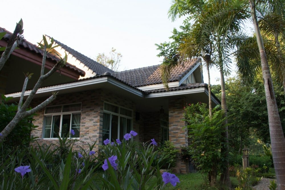 Фото Baanplaidoi Resort