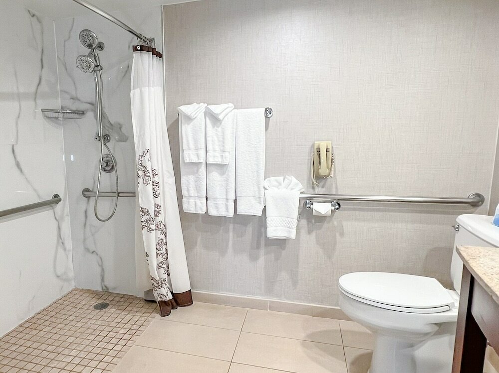 Фото Residence Inn by Marriott La Mirada