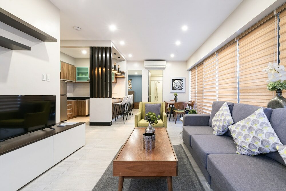 Фото Artemis Place Makati Hotel