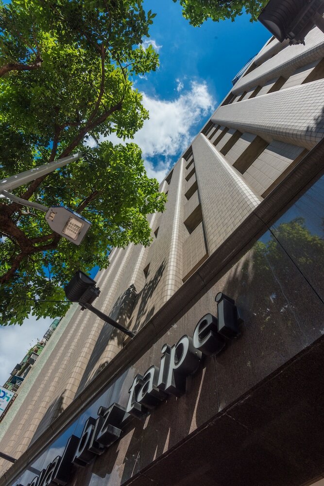 Фото Royal Biz Taipei