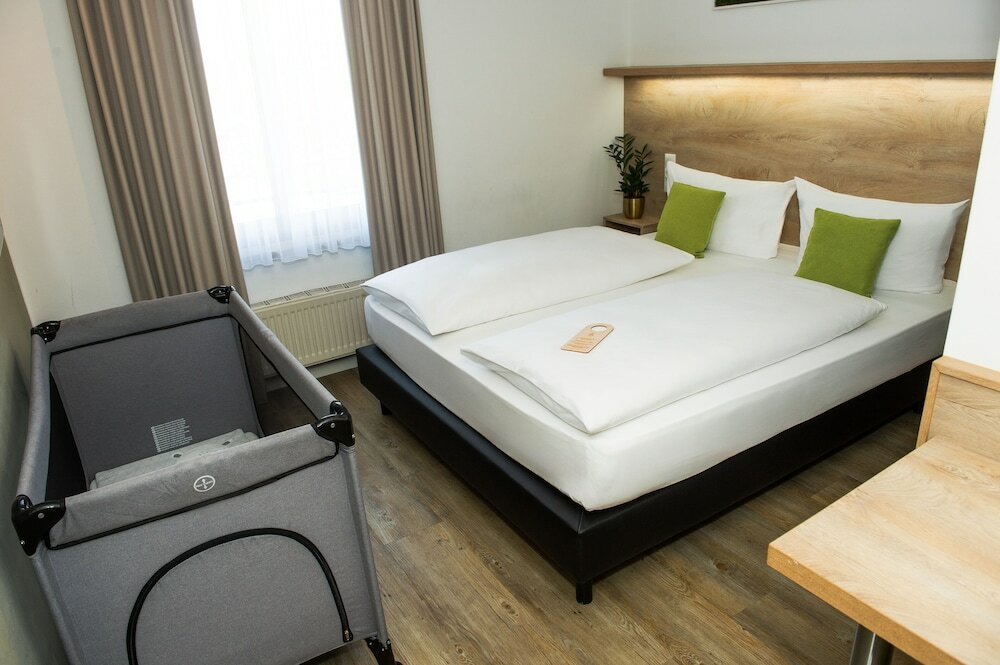 Фото Hotel Perlach Allee by Blattl