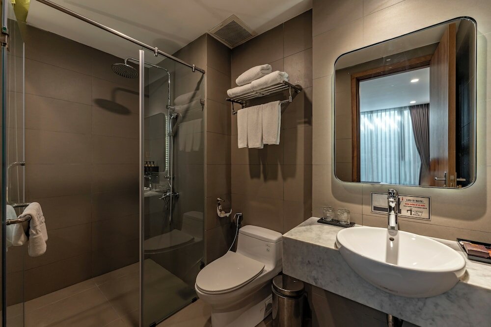 Фото Thanh Long Tra Khuc Hotel
