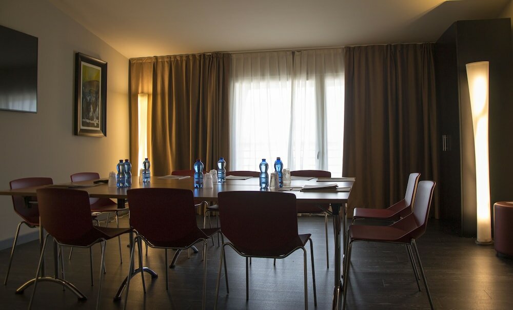 Фото Hotel Continental