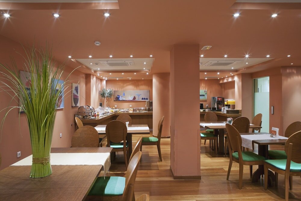 Фото Отель Athens Center Square