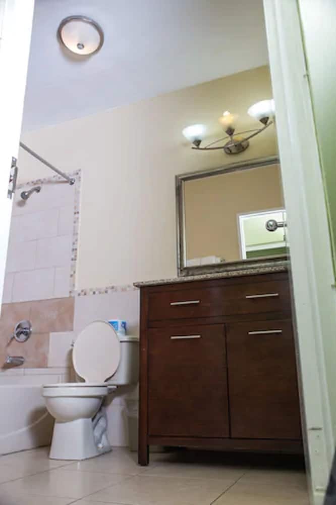 Фото The Cardiff Hotel & SPA