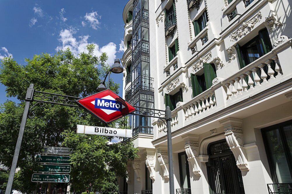 Фото One Shot Luchana 22