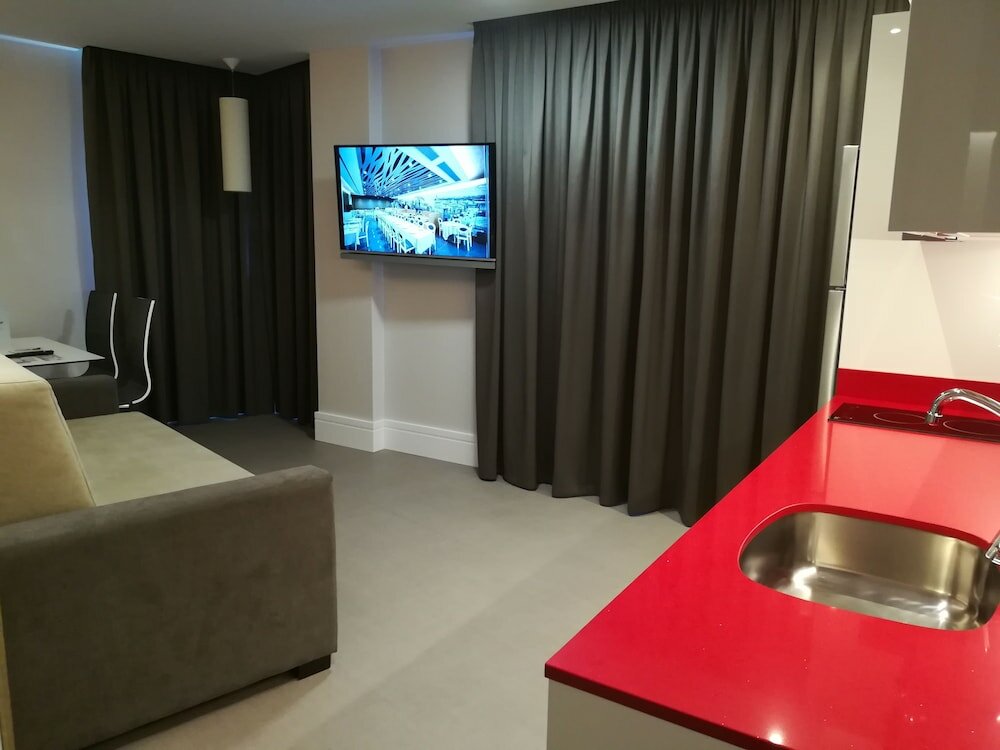 Фото Hotel SPA Ciudad de Binefar