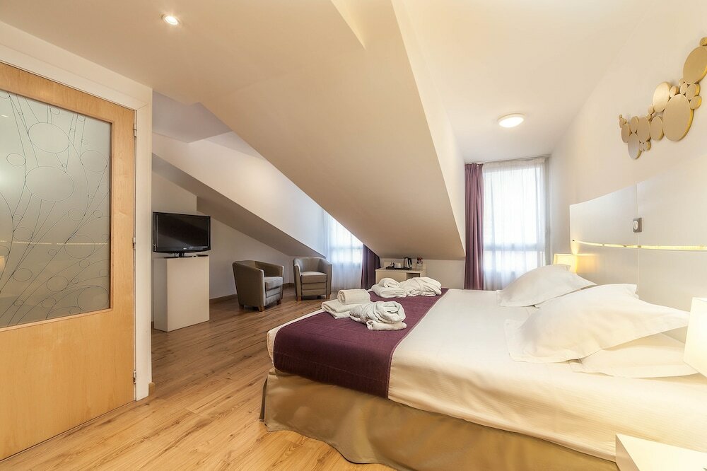 Фото Hotel Montaigne & SPA