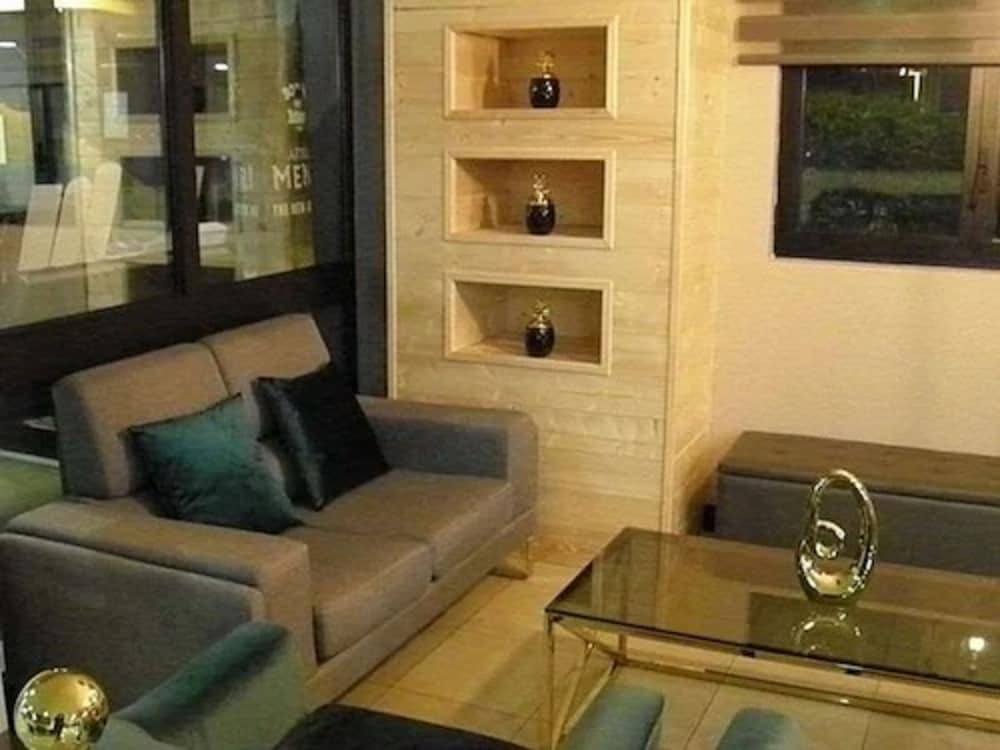 Фото Euro Hotel Paris Creteil