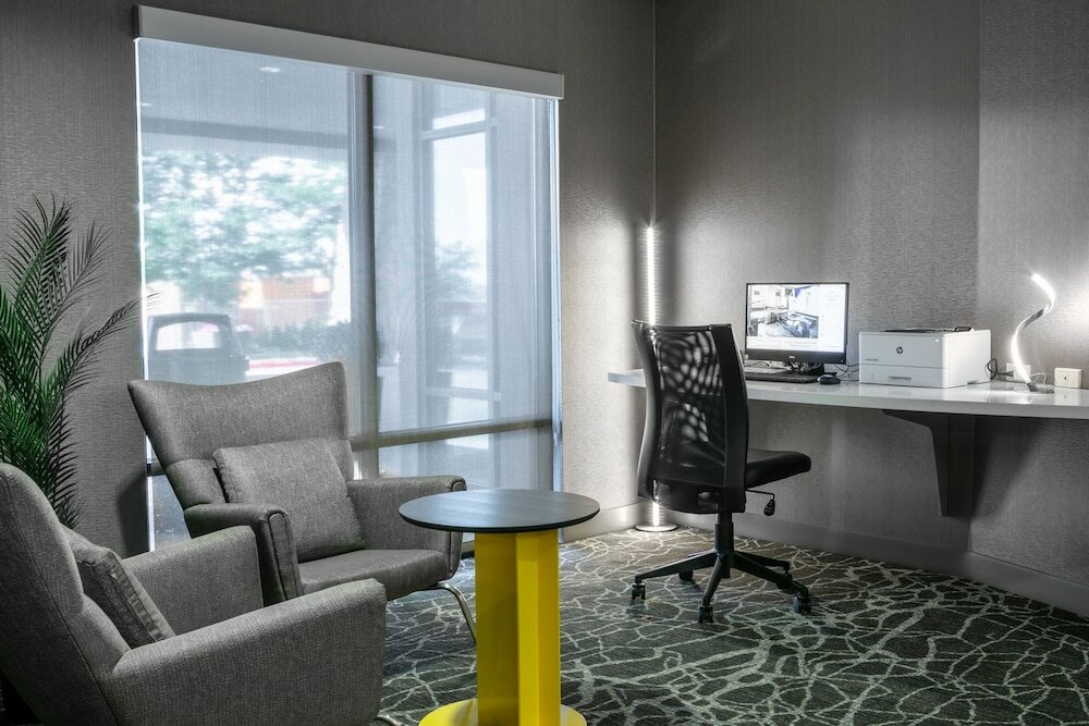 Фото SpringHill Suites by Marriott Cheyenne