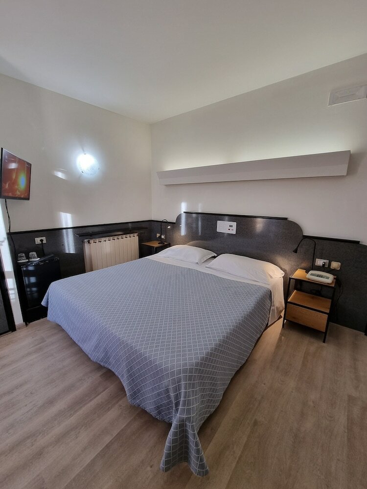 Фото CityHotel Cristina