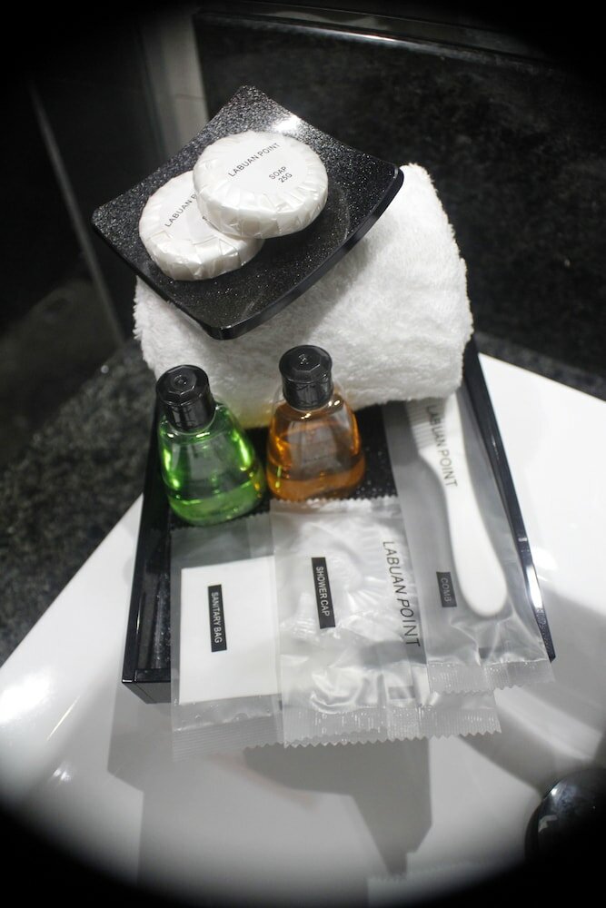 Фото Hotel Labuan Point