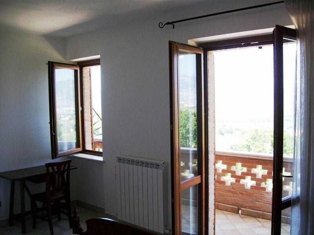 Фото B&b La Collina del Sagrantino