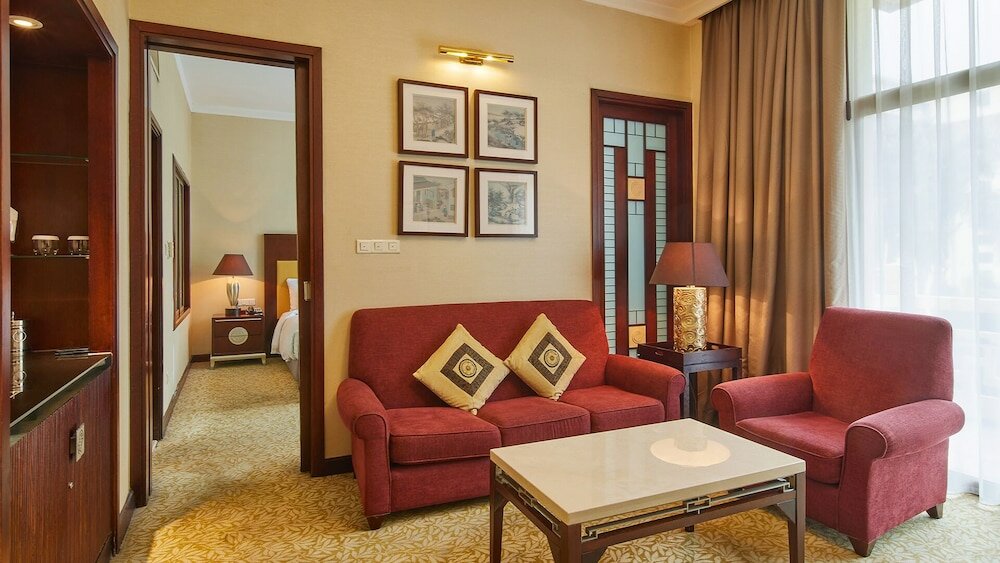 Фото Dong Fang Hotel 