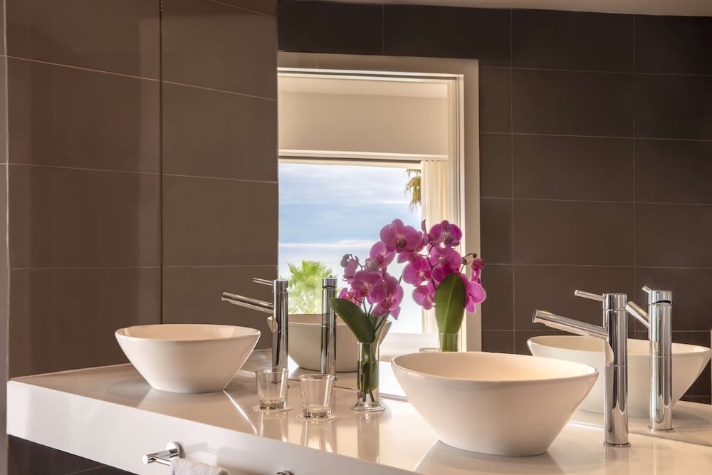 Фото Tivoli Carvoeiro Algarve Resort