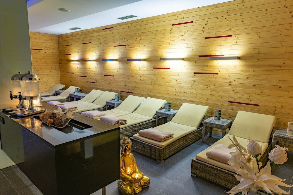 Фото Hotel AquaCity Seasons