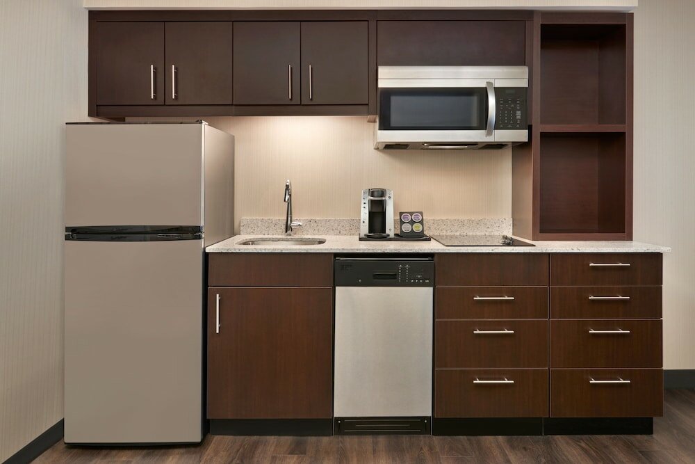 Фото TownePlace Suites by Marriott Oshawa