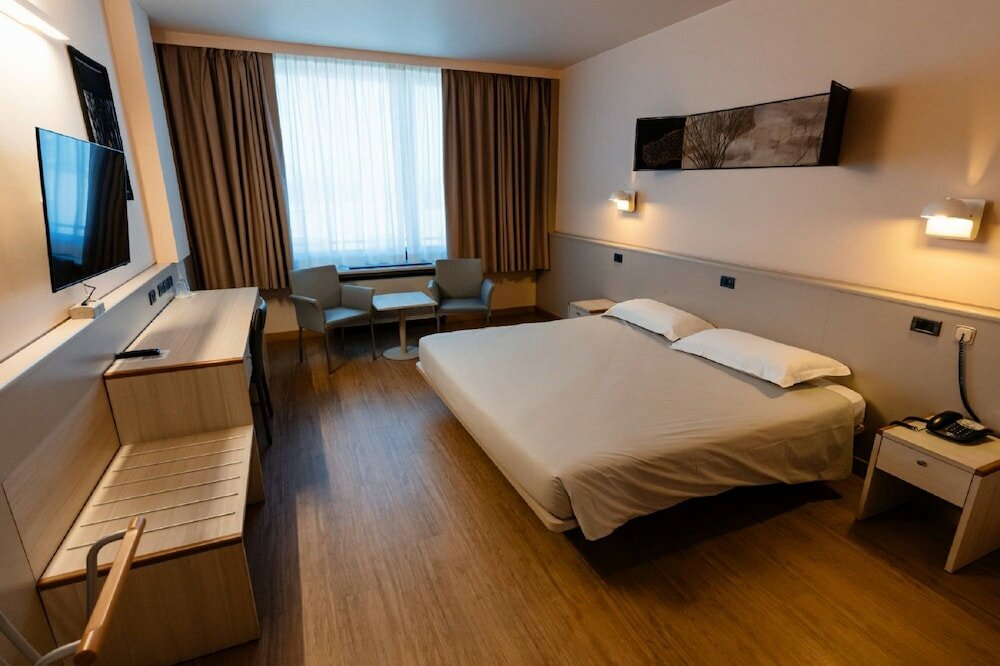 Фото Hotel Ristorante i Castelli