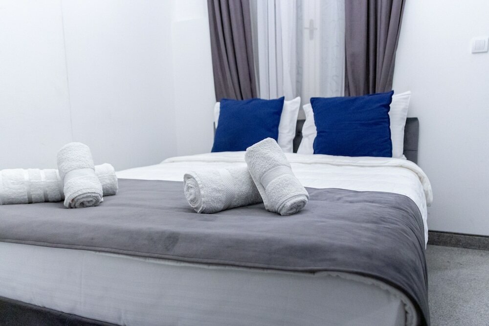 Фото Kings Palace Suites