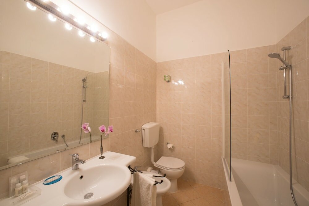 Фото Locanda Orchidea - B&b