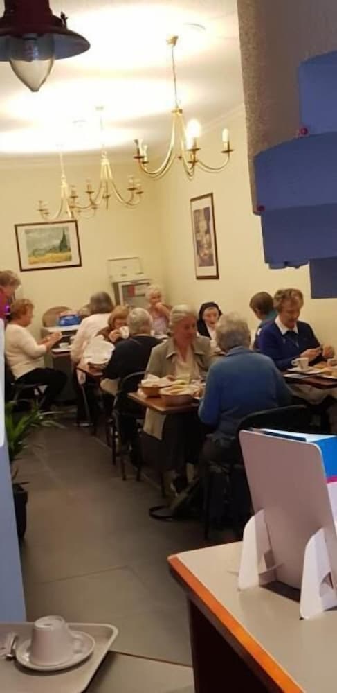 Фото Hôtel le Clémenceau