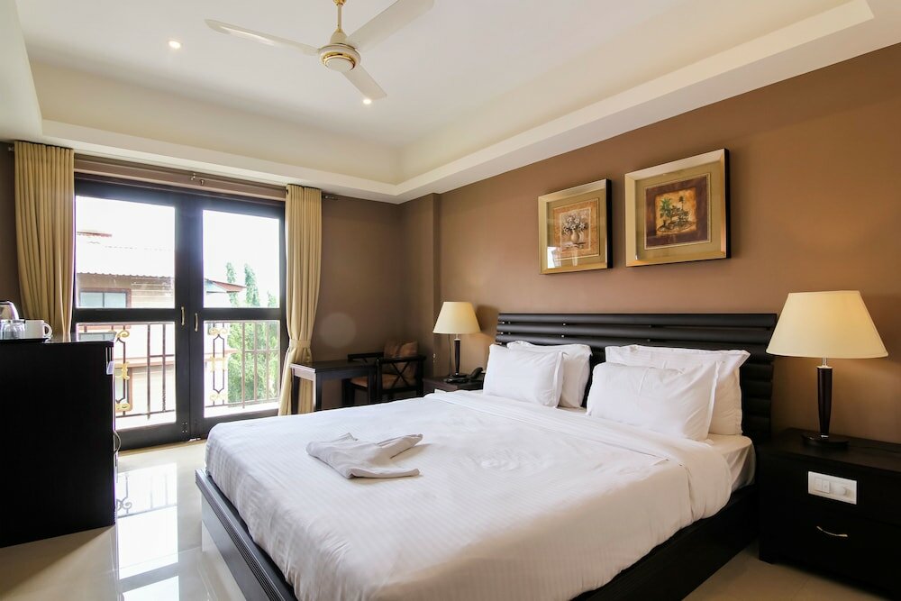 Фото Seasons Hotels & Resorts