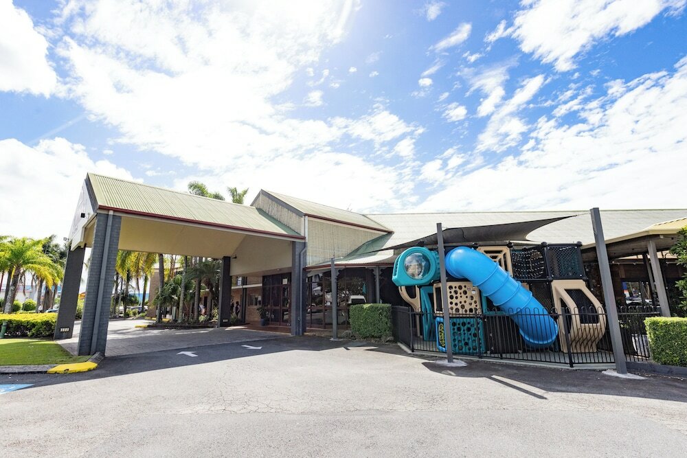 Фото Sundowner Hotel Motel