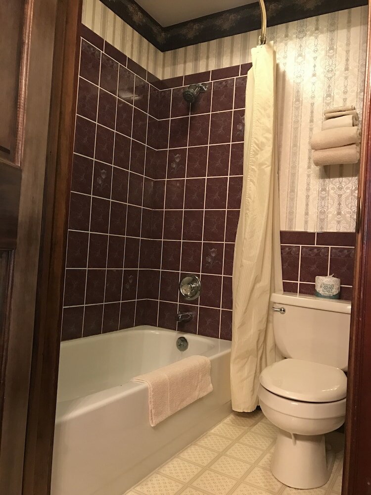 Фото Uptown Motel Kenai