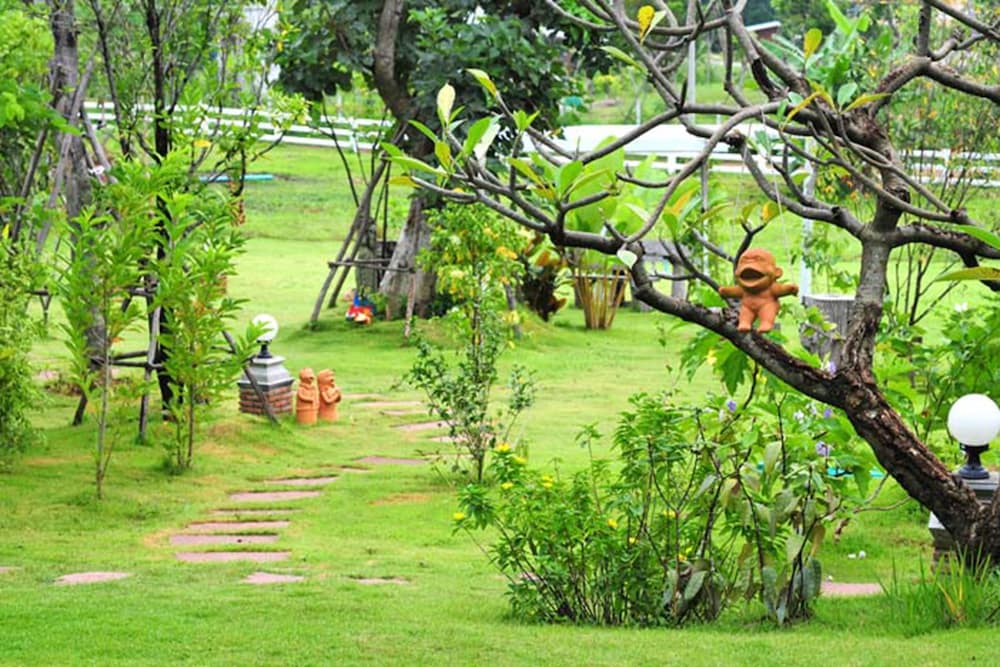 Фото Baan Suan Rojjana