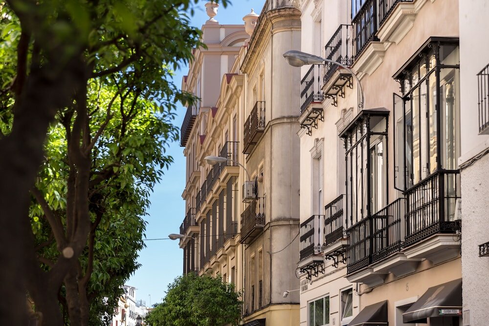 Фото Welldone Cathedral Suites