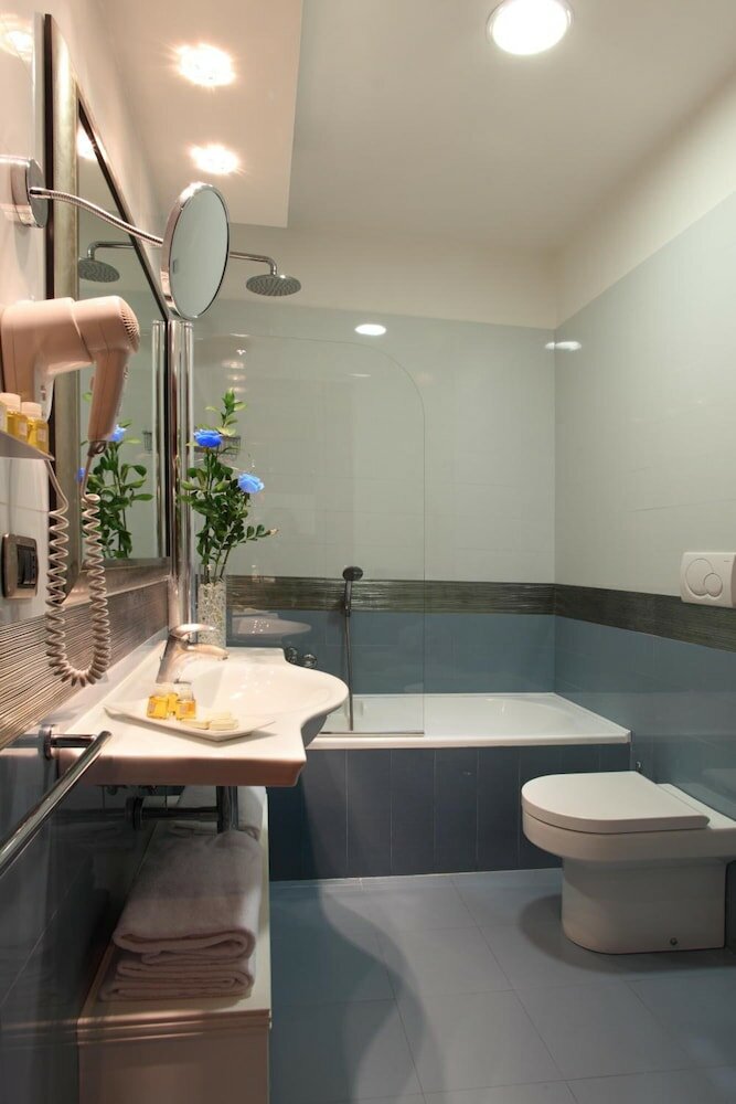 Фото Serena Hotel