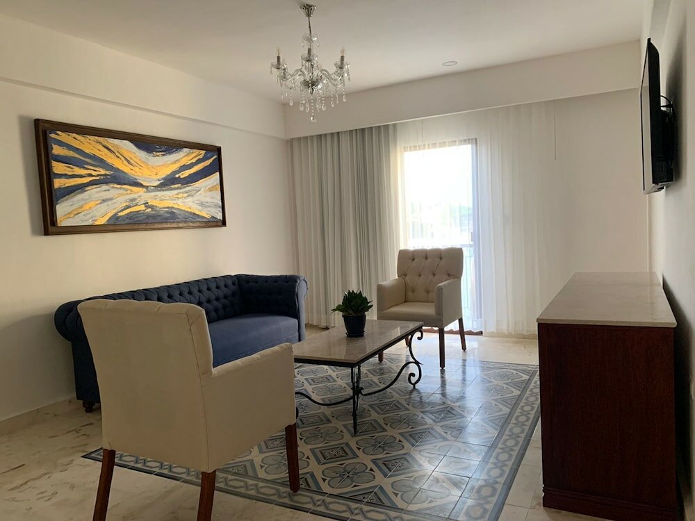 Фото Real Hispano