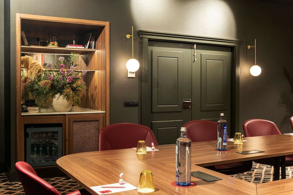 Фото Nh Collection Madrid Suecia