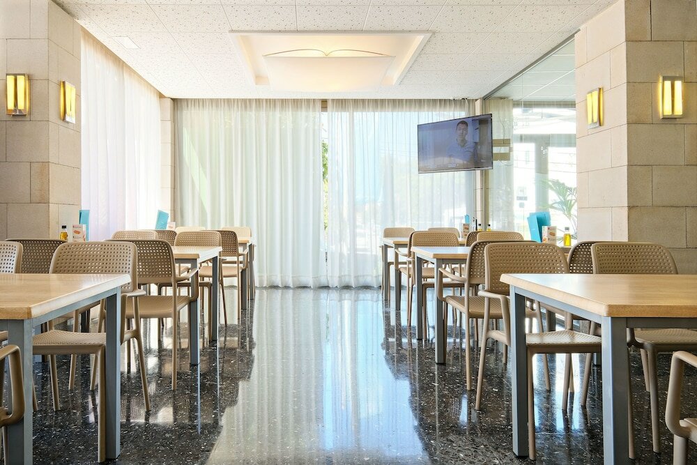 Фото AzuLine Hotel S'Anfora & Fleming