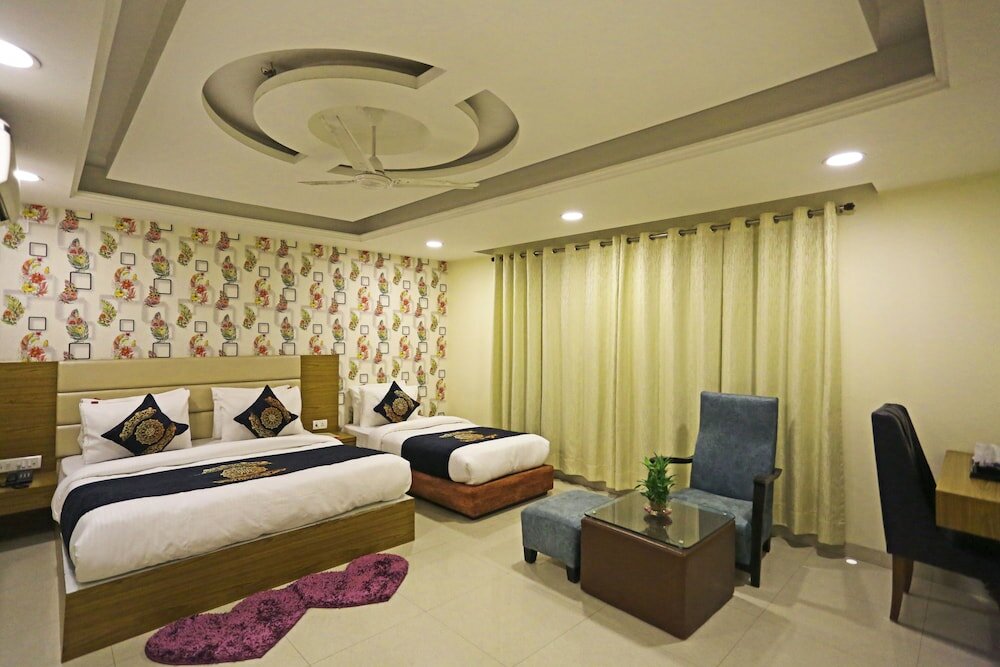 Фото Hotel D'Capitol Delhi Airport