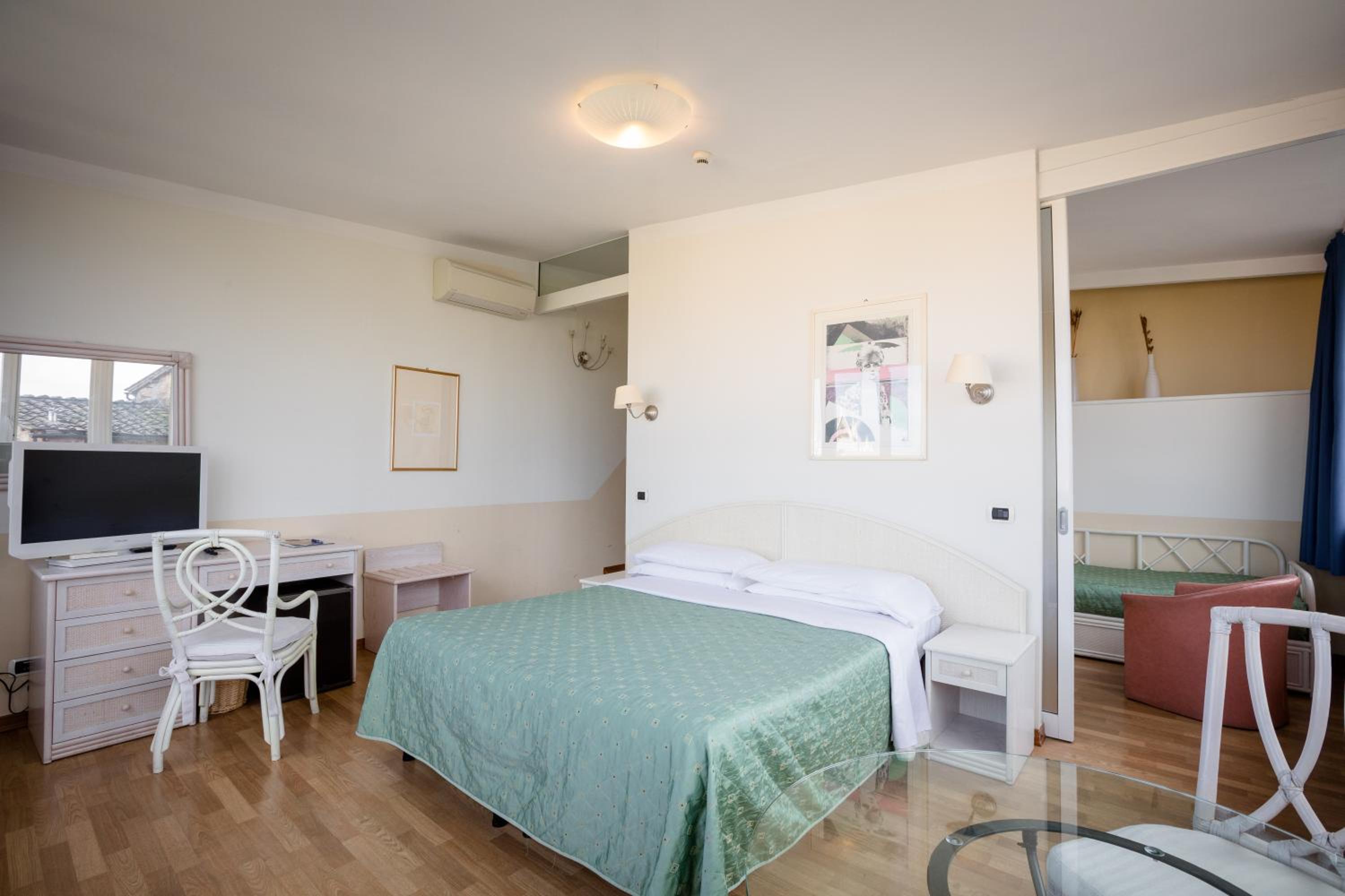 Фото Hotel Duomo